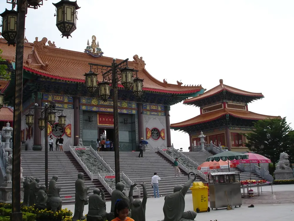วัดเล่งเน่ยยี่ 2 วัดบรมราชากาญจนาภิเษกอนุสรณ์ บางบัวทอง นนทบุรี